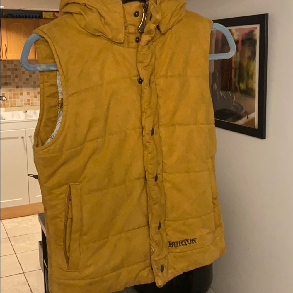 burton camel colored vest